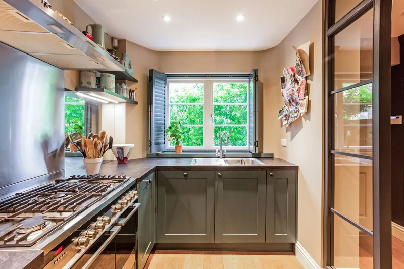 Seagrave Road Kitchen Alternative View